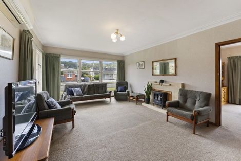 Photo of property in 39 Fraser Crescent, Elderslea, Upper Hutt, 5018