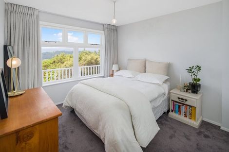 Photo of property in 21 Thane Road, Roseneath, Wellington, 6011
