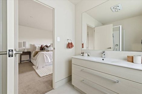 Photo of property in 11 Southill Way, Pyes Pa, Tauranga, 3112