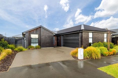 Photo of property in 23 Skibbereen Drive, Halswell, Christchurch, 8025