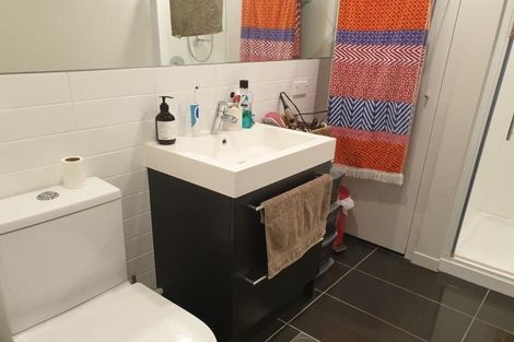 Photo of property in Nouvo Apartments, 3j/21 Rugby Street, Mount Cook, Wellington, 6021