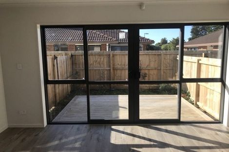 Photo of property in 7/17 Alfriston Road, Manurewa East, Auckland, 2102