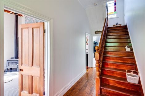 Photo of property in 3 Hooker Avenue, Hospital Hill, Napier, 4110