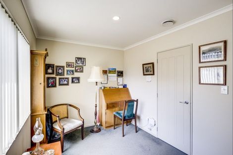 Photo of property in 219 Frimley Oaks, Frimley, Hastings, 4120