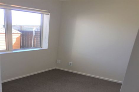 Photo of property in 242 Mark Avenue, Grenada Village, Wellington, 6037