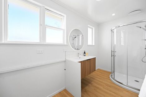 Photo of property in 10 Holland Road, Fairfield, Hamilton, 3214