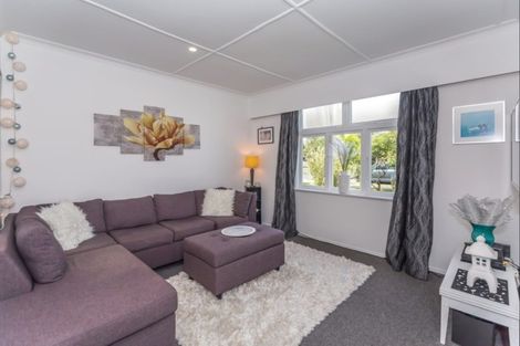 Photo of property in 23 Liverpool Street, Levin, 5510