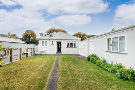 Photo of property in 308 Broadway Avenue, Palmerston North, 4414