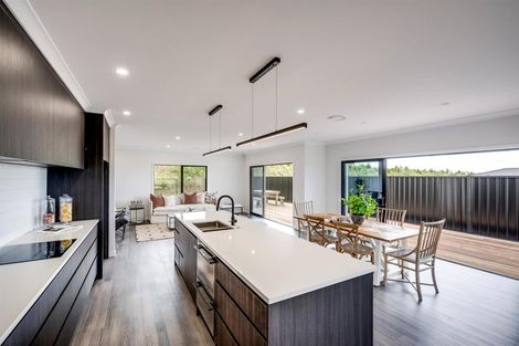 Photo of property in 15 Arihi Crescent, Frimley, Hastings, 4120