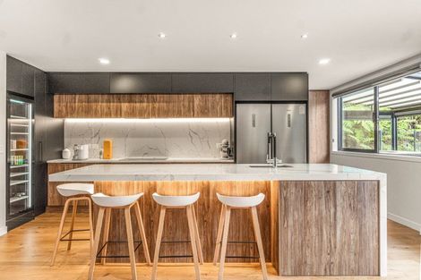 Photo of property in 16 Collings Drive, Lucas Heights, Albany, 0793