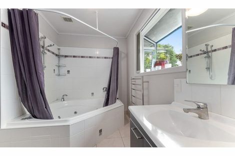 Photo of property in 47 Wingrove Road, Owhata, Rotorua, 3010