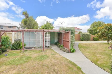 Photo of property in 25 Aileen Place, Upper Riccarton, Christchurch, 8041