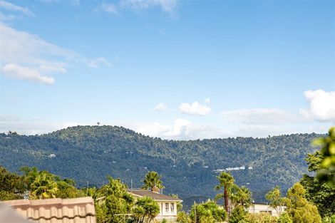 Photo of property in 1/246 Great North Road, Henderson, Auckland, 0612