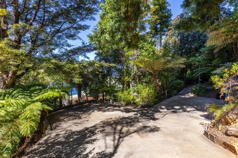 Photo of property in 2069 Queen Charlotte Drive, Ngakuta Bay, Picton, 7281