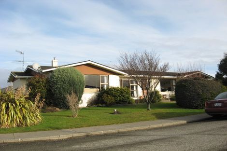 Photo of property in 61 Vogel Street, Waikiwi, Invercargill, 9810