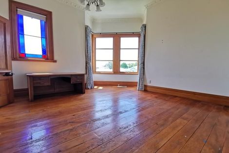 Photo of property in 26 Grove Road, Kelburn, Wellington, 6012