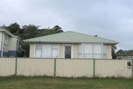Photo of property in 43 Tarawera Road, Johnsonville, Wellington, 6037