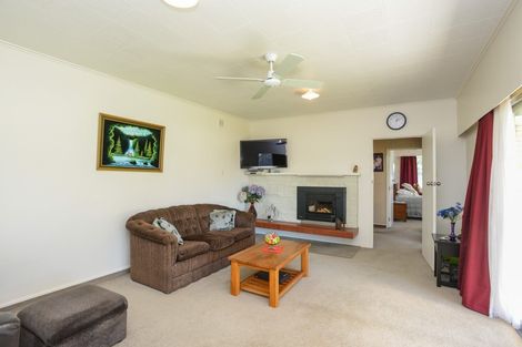 Photo of property in 95 Flaxmere Avenue, Flaxmere, Hastings, 4120