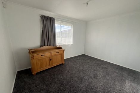 Photo of property in 57 Lauder Crescent, Heidelberg, Invercargill, 9812