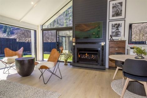 Photo of property in 27b Nairn Street, Arrowtown, 9302