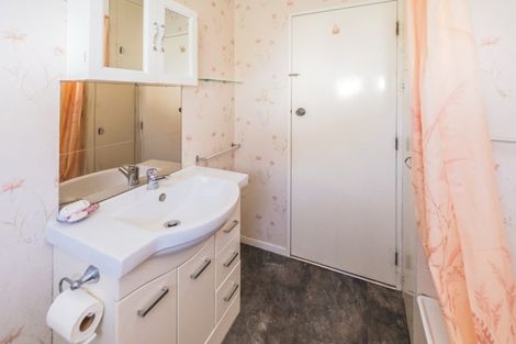 Photo of property in 44a Caffray Avenue, Aramoho, Whanganui, 4500