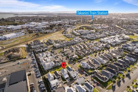 Photo of property in 7 Treestump Road, Takanini, 2112