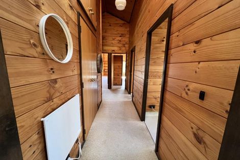 Photo of property in 3 Oxford Street, Marton, 4710