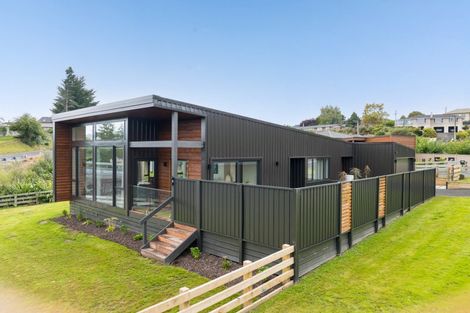 Photo of property in 20 Coach Road, Fairfield, Dunedin, 9018