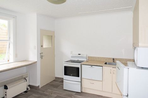 Photo of property in 77 Manor Place, Dunedin Central, Dunedin, 9016