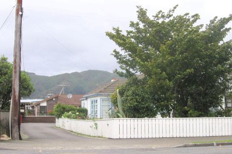 Photo of property in 2/954 High Street, Avalon, Lower Hutt, 5011