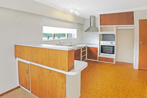 Photo of property in 9 Robinson Avenue, Holdens Bay, Rotorua, 3010