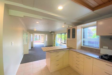 Photo of property in 15 Chatswood Place, Bishopdale, Christchurch, 8051
