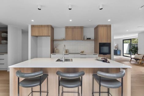 Photo of property in 2 Riverview Terrace, Fairfield, Hamilton, 3214