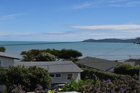 Photo of property in 22 Rosetta Road, Raumati South, Paraparaumu, 5032