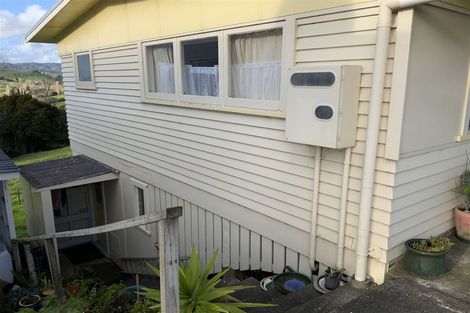 Photo of property in 1 Gorge Road, Maungaturoto, 0520