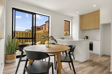 Photo of property in 65 Mangahoe Road, Mount Wellington, Auckland, 1062