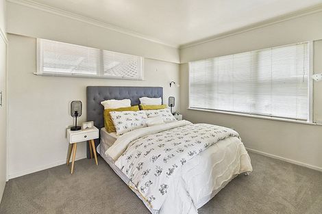 Photo of property in 8 Hamlet Place, Pukekohe, 2120