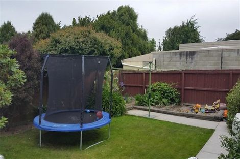 Photo of property in 2/58 Hounslow Street, Ilam, Christchurch, 8041