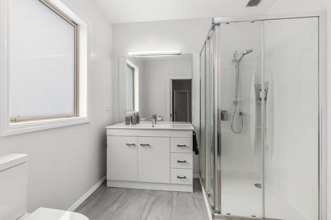 Photo of property in 11 Wilmshurst Place, Tawa, Wellington, 5028