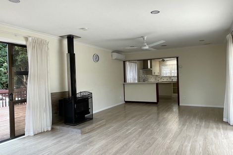 Photo of property in 202 Royal Road, Massey, Auckland, 0614