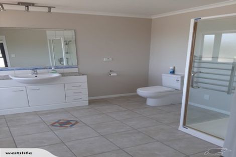 Photo of property in 5 Inlet Views, Stillwater, Silverdale, 0993