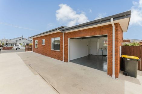 Photo of property in 15 Eskvale Street, Saint Kilda, Dunedin, 9012