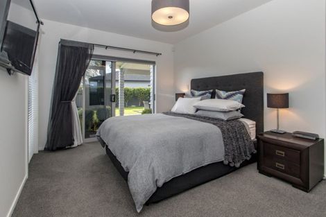 Photo of property in 7 Kapiti Drive, Poraiti, Napier, 4112