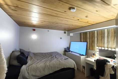 Photo of property in Stadium Garden Flats, 118/107 Thorndon Quay, Pipitea, Wellington, 6011