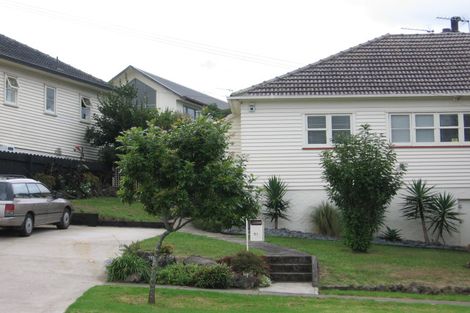 Photo of property in 81 Namata Road, One Tree Hill, Auckland, 1061