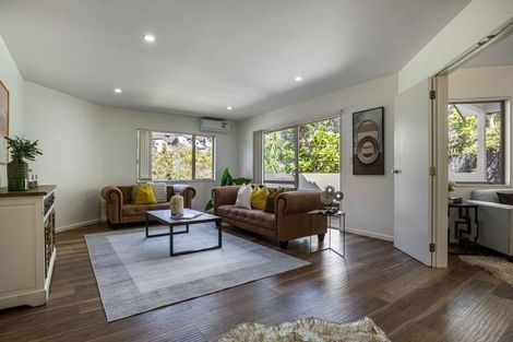 Photo of property in 24 Langana Avenue, Browns Bay, Auckland, 0630