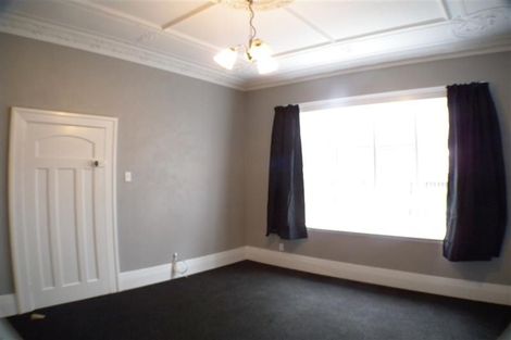 Photo of property in 33 Kirkcaldy Street, South Dunedin, Dunedin, 9012