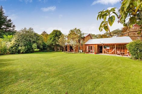 Photo of property in 220 Valley Views, Fitzherbert, Palmerston North, 4472