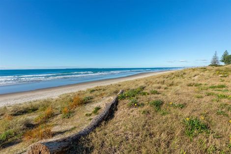 Photo of property in 1/161b Oceanbeach Road, Mount Maunganui, 3116