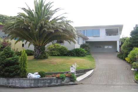 Photo of property in 18 Alleyne Court, Brown Owl, Upper Hutt, 5018